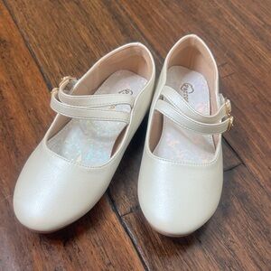 Cream Dress Shoes for Kids